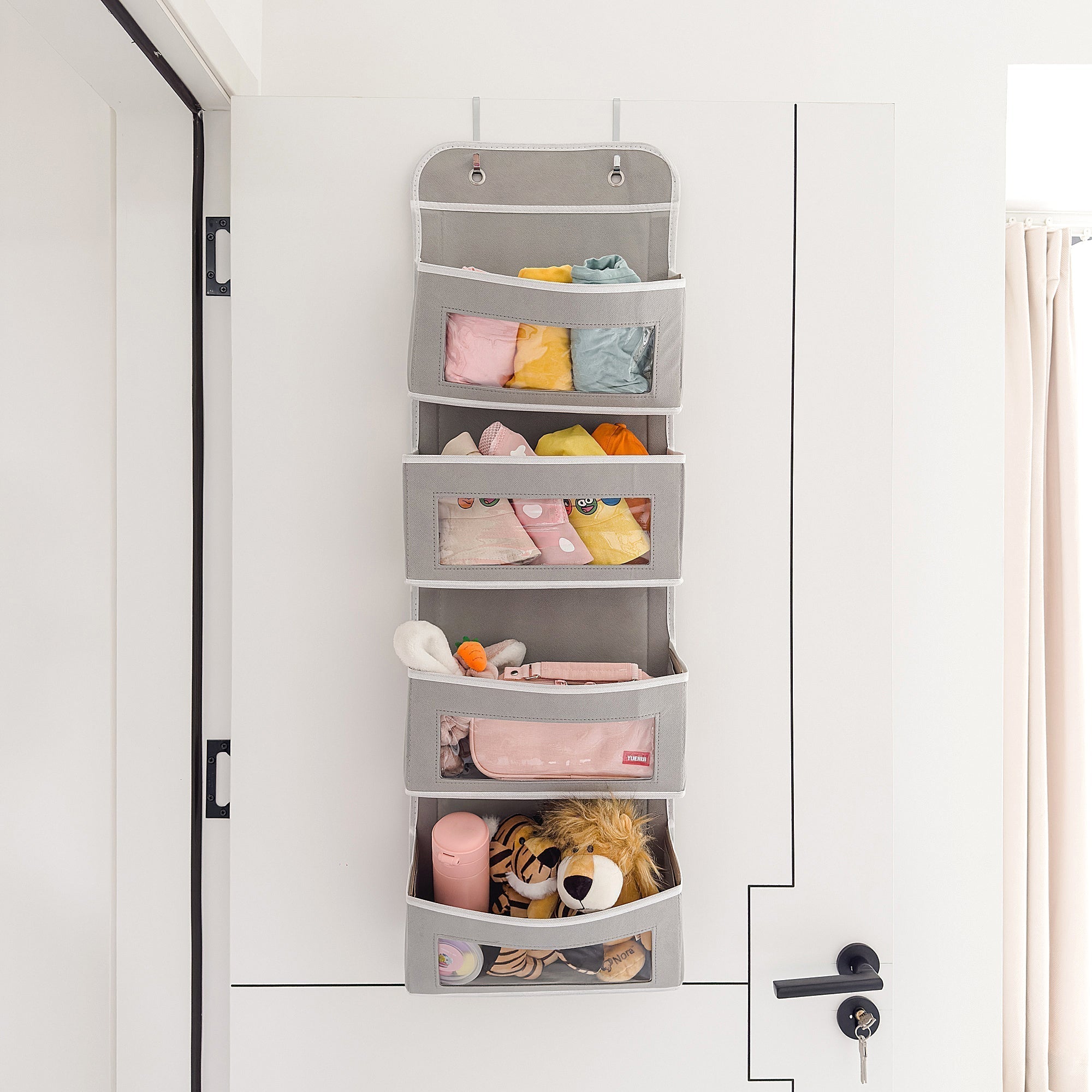 KiddoSpace™ - Hanging organizer for children's room